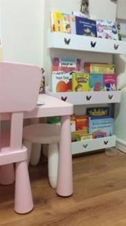 Kelebekli Lana Çocuk Odası Montessori Rafı